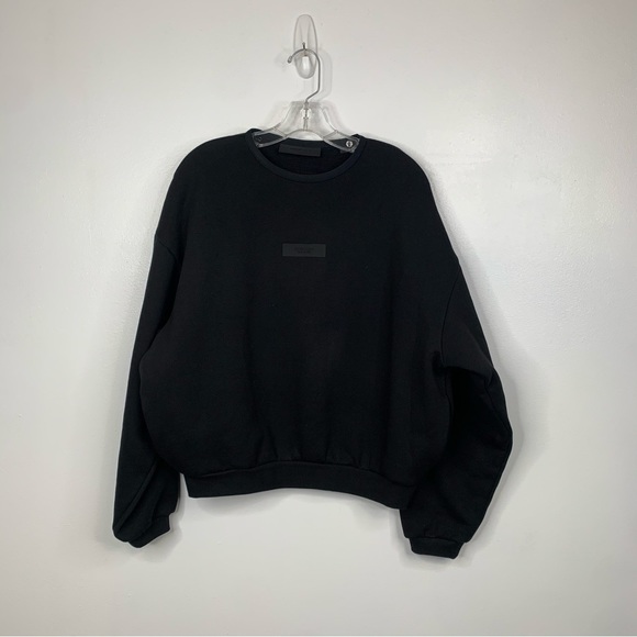 Fear of God Tops - Essentials Fear of God Black Crewneck Pullover Sweatshirt